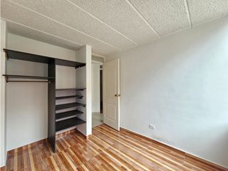 Foto 16 de SE VENDE APARTAMENTO EN GRAN GRANADA - ENGATIVA