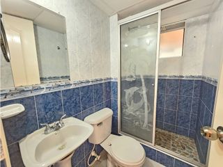 Foto 22 de SE VENDE APARTAMENTO EN GRAN GRANADA - ENGATIVA