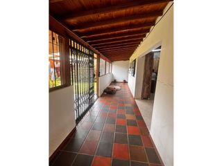 Foto 2 de Venta de casa campestre en Santa Elena parcelacion abierta no paga adm