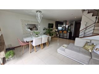 Foto 10 de Vendemos hermosa casa en chía !!
