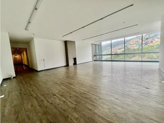 Foto 1 de Oficina en venta en Usaquén