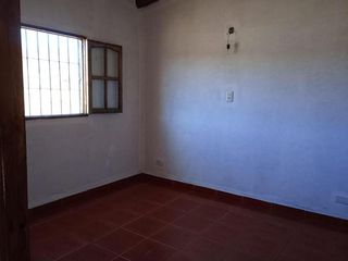 Foto 5 de Casa en venta - 1 Dormitorio 1 Baño - 3.000Mts2 - Coronel Pringles