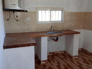 Foto 9 de Casa en venta - 1 Dormitorio 1 Baño - 3.000Mts2 - Coronel Pringles
