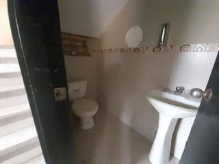 Foto 3 de VIVIENDA UNIFAMILIAR EN URB. LOMA GRANDE, SECTOR STA. CICILIA, LOS RÍOS-VENTANAS