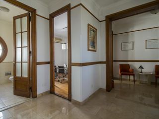 Foto 4 de Impecable oficina en venta - 3 despachos - San Nicolás