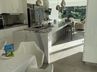 Foto 14 de Excelente chalet inglés con pileta, en alquiler y venta en Martínez, Libertador al río