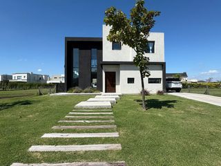Foto 2 de Casa Venta Barrio Ceibos, Puertos, Escobar - 3 dormitorios