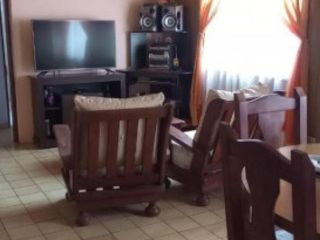 Foto 1 de Casa en venta - 2 Dormitorios 1 Baño - 384Mts2 - Bahía Blanca