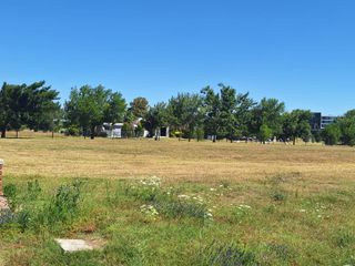 Foto 7 de Terreno en  Pilar Golf en venta