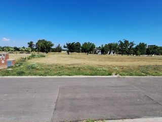 Foto 4 de Terreno en  Pilar Golf en venta