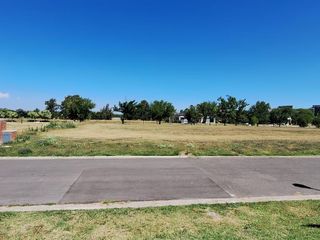 Foto 5 de Terreno en  Pilar Golf en venta