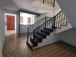 Foto 3 de ALQUILER COMERCIAL- BARRIO JARDIN