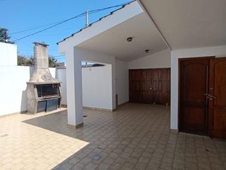 Foto 9 de ALQUILER COMERCIAL- BARRIO JARDIN