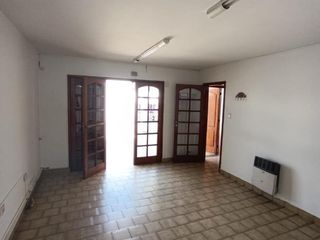 Foto 8 de ALQUILER COMERCIAL- BARRIO JARDIN