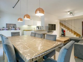 Foto 5 de VENTA - 3 amb con jardín - cochera baulera - Villa Urquiza