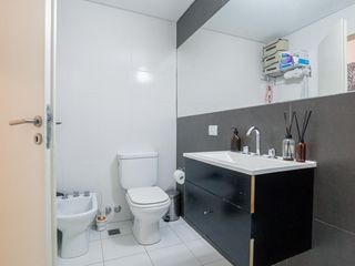 Foto 23 de VENTA - 3 amb con jardín - cochera baulera - Villa Urquiza
