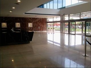 Foto 4 de Oficinas AAA en alquiler - Centro empresarial Urbana
