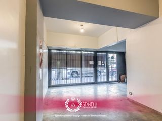 Foto 39 de Local comercial · 228M2 · en el cruce de avenidas más comercial del barrio: San Juan y Boedo.