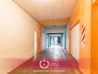 Foto 14 de Local comercial · 228M2 · en el cruce de avenidas más comercial del barrio: San Juan y Boedo.