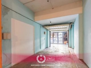 Foto 15 de Local comercial · 228M2 · en el cruce de avenidas más comercial del barrio: San Juan y Boedo.