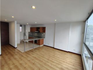 Foto 3 de AMPLIO APARTAMENTO GALERIAS, ILUMINADO