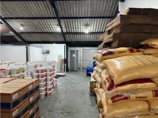 Foto 5 de Sangolqui, Bodega en Renta, 210m2, 2 Ambientes