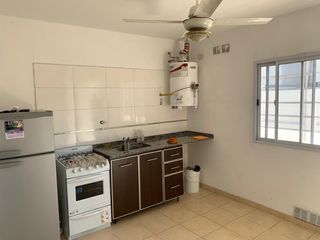 Foto 12 de Departamento en alquiler en Bernal Oeste