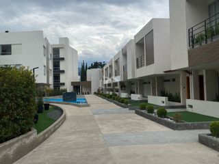 Foto 2 de ARRIENDO CASA EN TUMBACO SERCTOR INTERVALLES