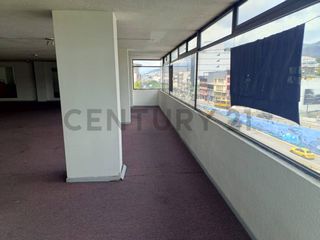 Foto 3 de Local comercial de arriendo en América y Mariana de Jesús