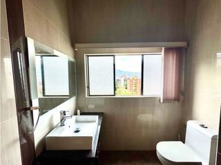 Foto 19 de Espectacular Penthouse en el Poblado