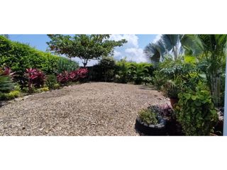 Foto 40 de VENTA HERMOSISIMA CASA DENTRO DEL MEJOR CONDOMINIO DE CHINAUTA C/MARCA