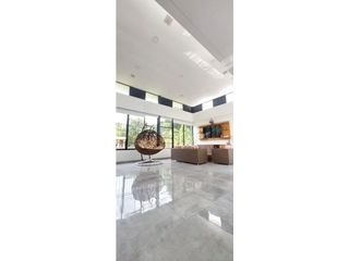 Foto 15 de VENTA ESPECTACULAR CASA CAMPESTRE UBICADA EN RICAURTE CUNDINAMARCA