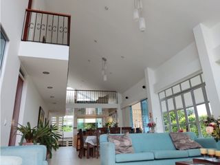 Foto 12 de VENTA ESPECTACULAR CASA CAMPESTRE EN CHINAUTA CUNDINAMARCA