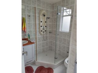 Foto 15 de VENTA HERMOSA CASA CON UNA ESPECTACULAR VISTA EN CHINAUTA C/MARCA