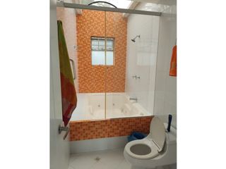 Foto 17 de VENTA HERMOSA CASA CON UNA ESPECTACULAR VISTA EN CHINAUTA C/MARCA