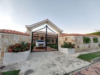 Foto 40 de VENPERMUTO HERMOSA CASA CAMPESTRE EN EL MEJOR CONDOMINIO DE CHINAUTA