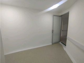 Foto 11 de LOCAL COMERCIAL 3 NIVELES EN LAURELES