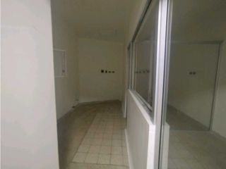 Foto 26 de LOCAL COMERCIAL 3 NIVELES EN LAURELES