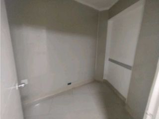 Foto 21 de LOCAL COMERCIAL 3 NIVELES EN LAURELES