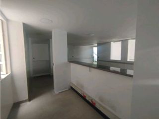 Foto 66 de LOCAL COMERCIAL 3 NIVELES EN LAURELES