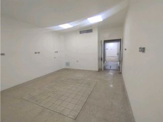 Foto 31 de LOCAL COMERCIAL 3 NIVELES EN LAURELES