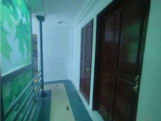 Foto 45 de LOCAL COMERCIAL 3 NIVELES EN LAURELES