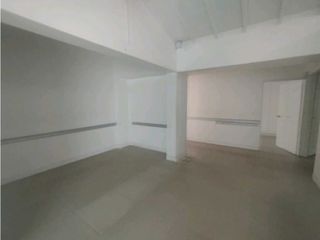 Foto 77 de LOCAL COMERCIAL 3 NIVELES EN LAURELES