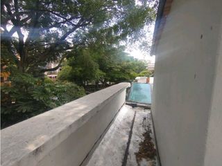 Foto 90 de LOCAL COMERCIAL 3 NIVELES EN LAURELES