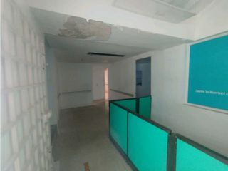 Foto 74 de LOCAL COMERCIAL 3 NIVELES EN LAURELES