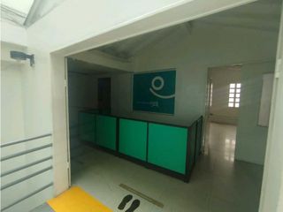 Foto 72 de LOCAL COMERCIAL 3 NIVELES EN LAURELES