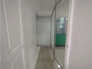 Foto 40 de LOCAL COMERCIAL 3 NIVELES EN LAURELES
