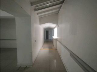Foto 78 de LOCAL COMERCIAL 3 NIVELES EN LAURELES