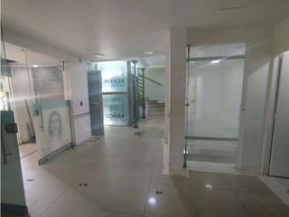 Foto 5 de LOCAL COMERCIAL 3 NIVELES EN LAURELES