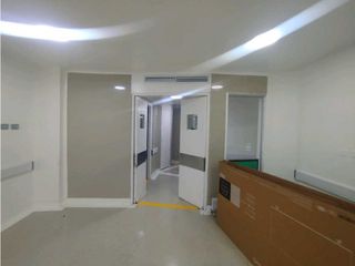 Foto 18 de LOCAL COMERCIAL 3 NIVELES EN LAURELES